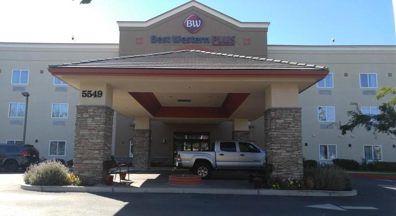 Best Western Plus Delta Inn & Suites Oakley Bagian luar foto